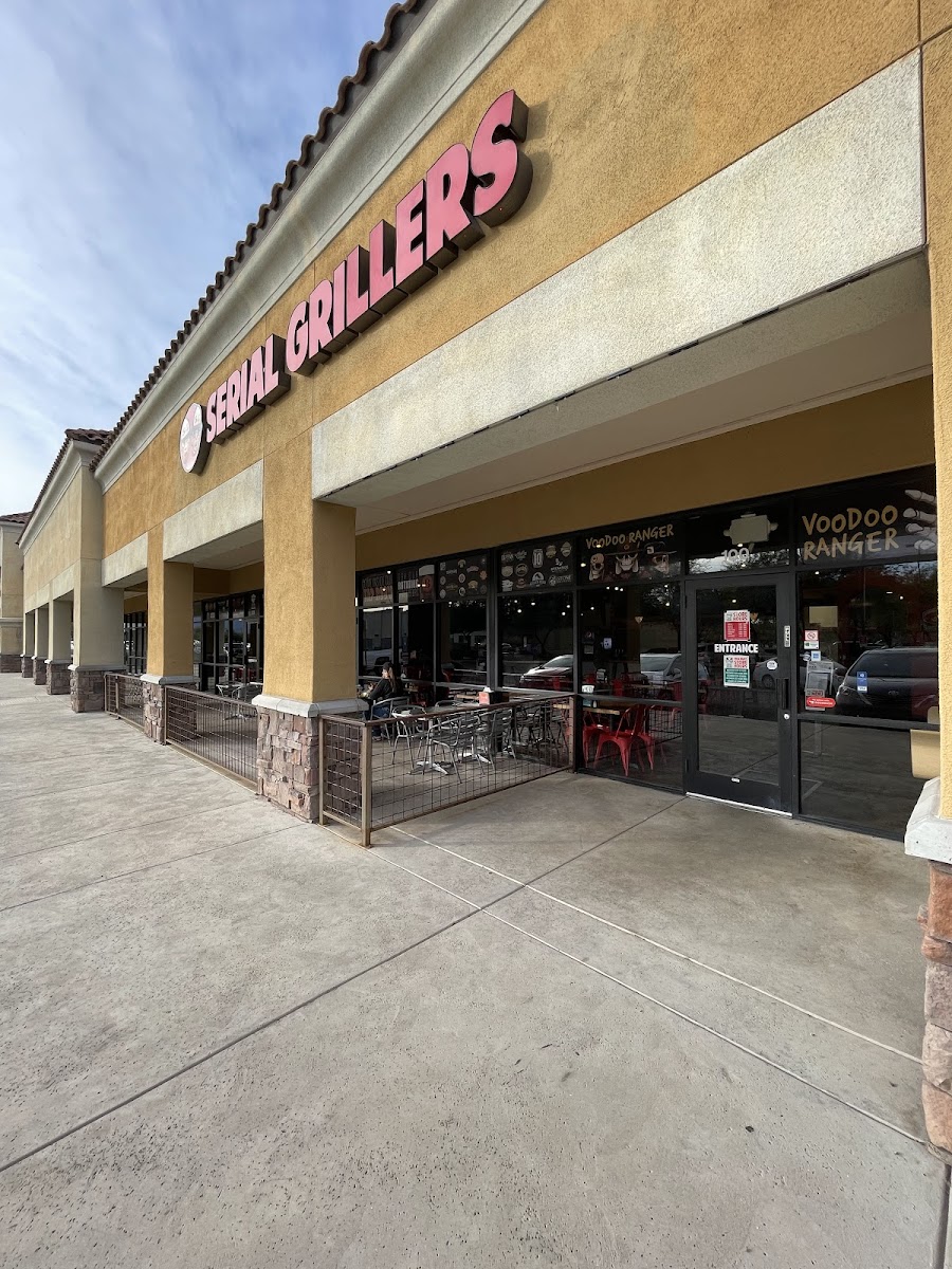 River Crossing Shopping Center